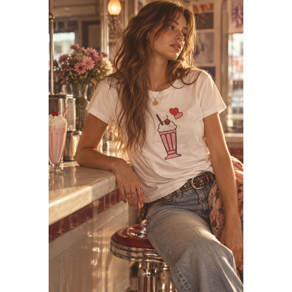Kate Spade x Betty and Veronica White Milkshake Graphic Tee Shirt Small